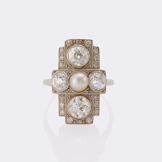 Art Nouveau Diamond Ring with Pearl