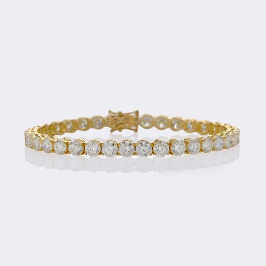Exceptional, highcarat Tennis Bracelet