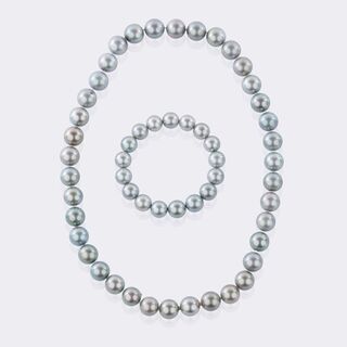  - Tahitian Pearl Necklace with Bracelet