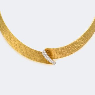 Goldschmiede Stichnoth - Gold Necklace with rare-white Diamonds