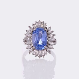  - Natural Sapphire Ring with Diamonds