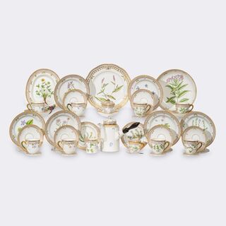  - Magnificent coffee service 'Flora Danica' for 12 persons