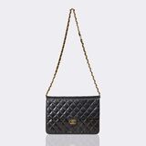 Classic Flap Bag Medium - image 1