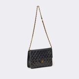Classic Flap Bag Medium - image 2