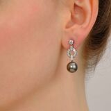 Pair of Pearl Diamond Earrings 'Himalaya' - image 2