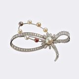 Vintage Pearl Diamaond Brooch - image 2