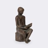 Girl reading - image 1