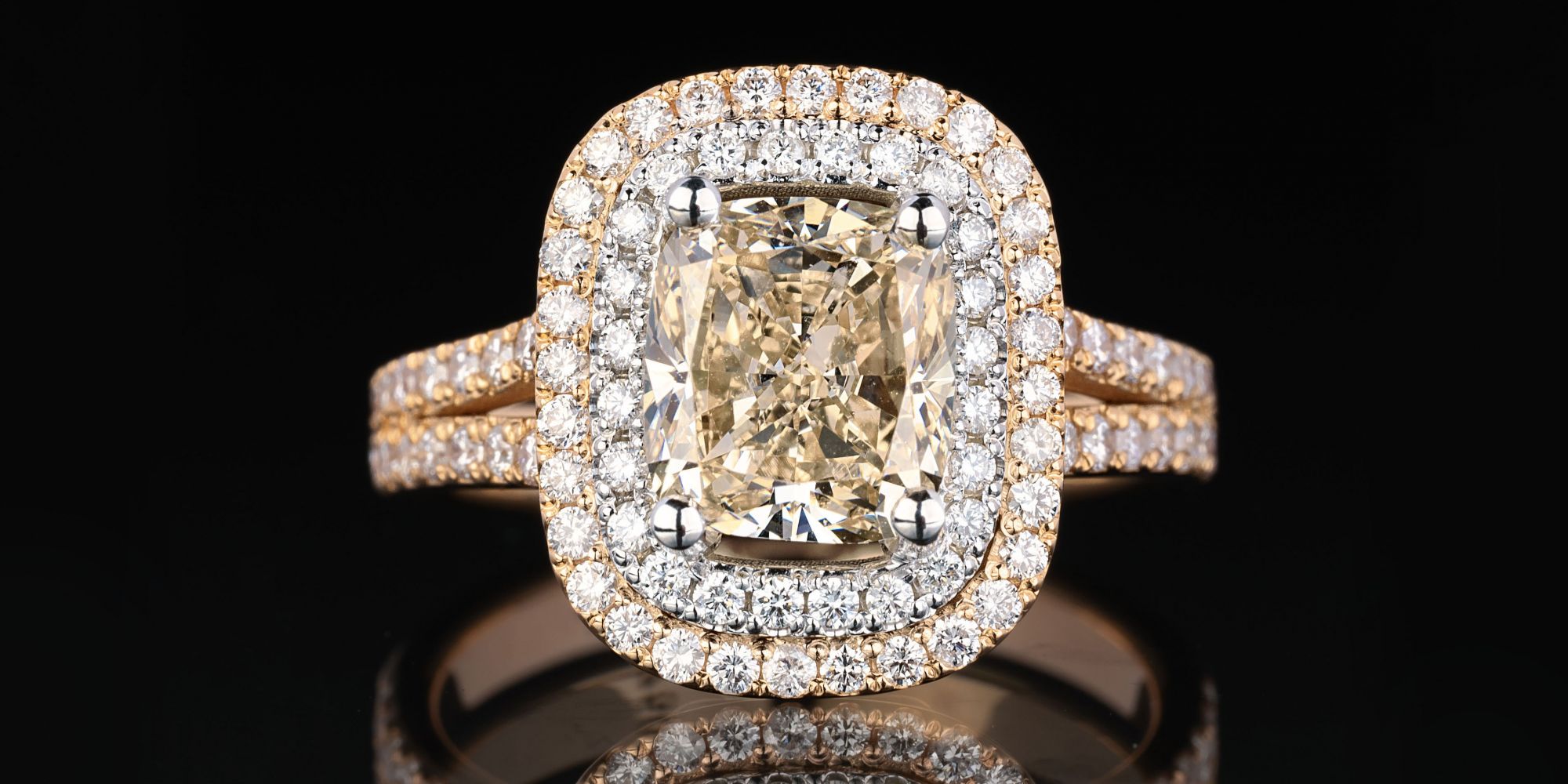 Fancy Diamant-Ring