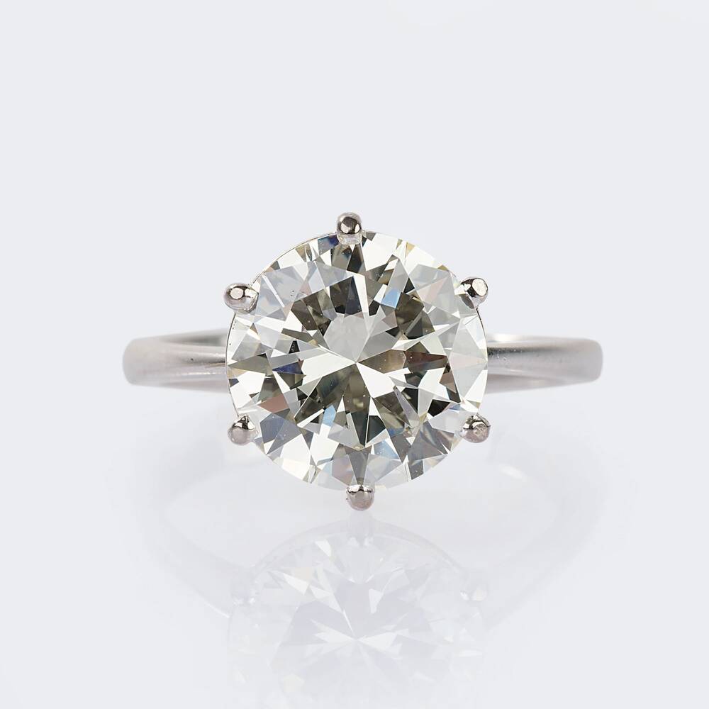 Äußerst hochkarätiger Solitär Ring
