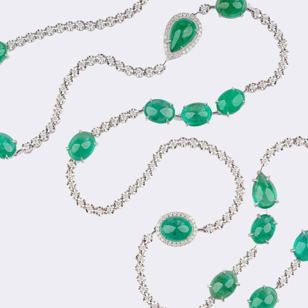 Hochkarätige Smaragd-Kette mit Brillant-Besatz