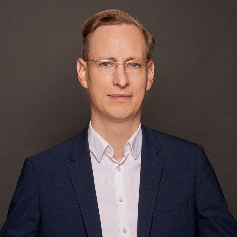 Dr. Hauke Hansen 